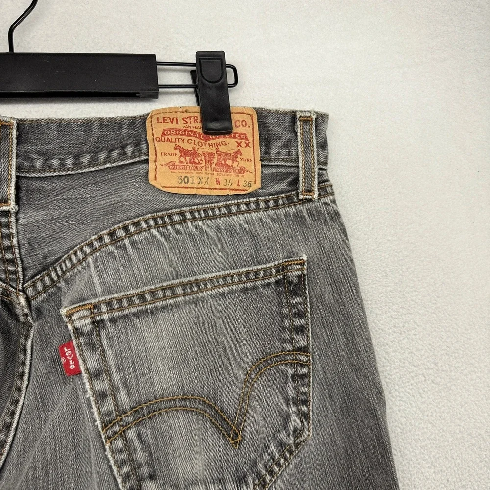Vintage Levis Jeans Men's 35x36 Fit 32x32 Gray Faded 501xx 501 xx Distressed y2k